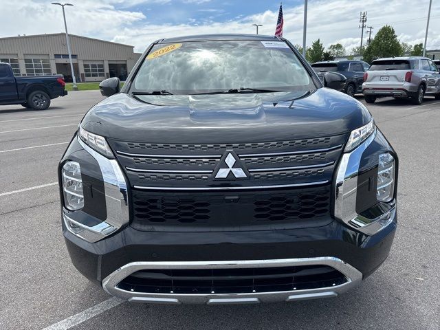 2022 Mitsubishi Outlander 