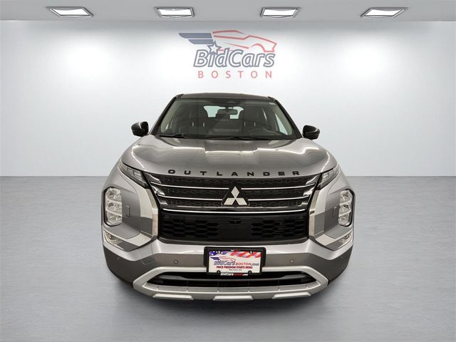 2022 Mitsubishi Outlander 