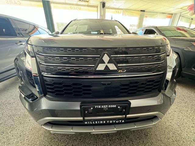 2022 Mitsubishi Outlander SEL