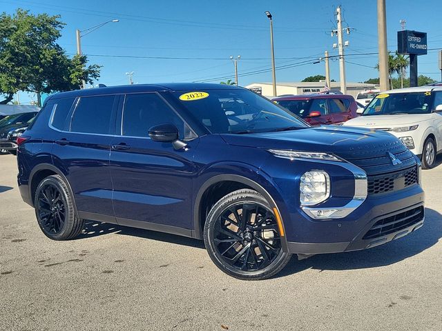 2022 Mitsubishi Outlander Black Edition