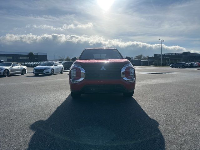 2022 Mitsubishi Outlander Black Edition