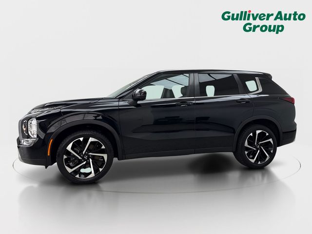 2022 Mitsubishi Outlander Black Edition