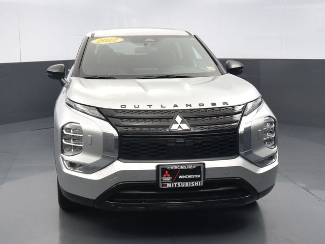 2022 Mitsubishi Outlander Black Edition