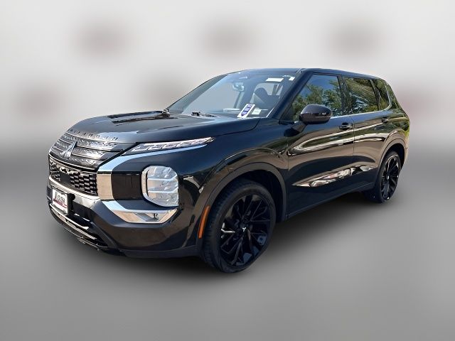 2022 Mitsubishi Outlander 