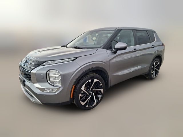 2022 Mitsubishi Outlander Black Edition