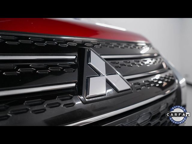 2022 Mitsubishi Outlander Black Edition