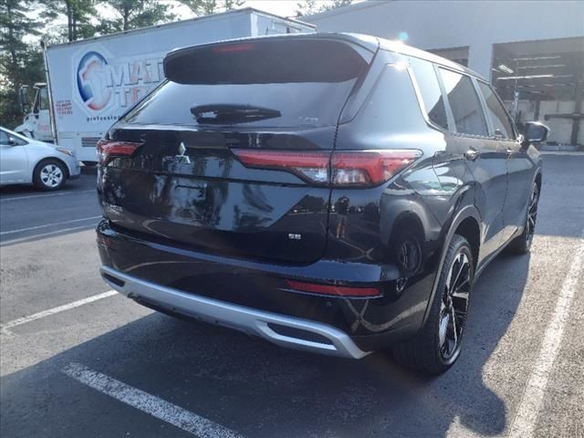 2022 Mitsubishi Outlander Black Edition