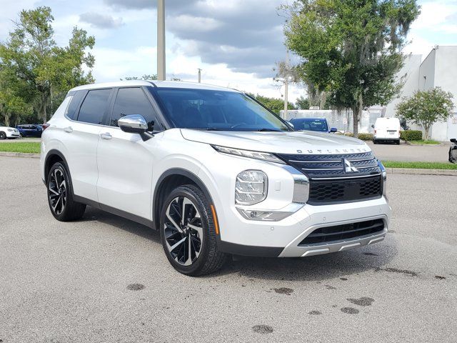 2022 Mitsubishi Outlander Black Edition