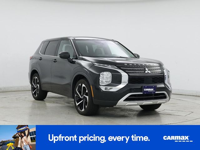 2022 Mitsubishi Outlander Black Edition