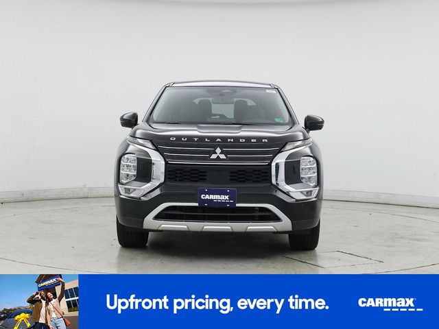 2022 Mitsubishi Outlander Black Edition