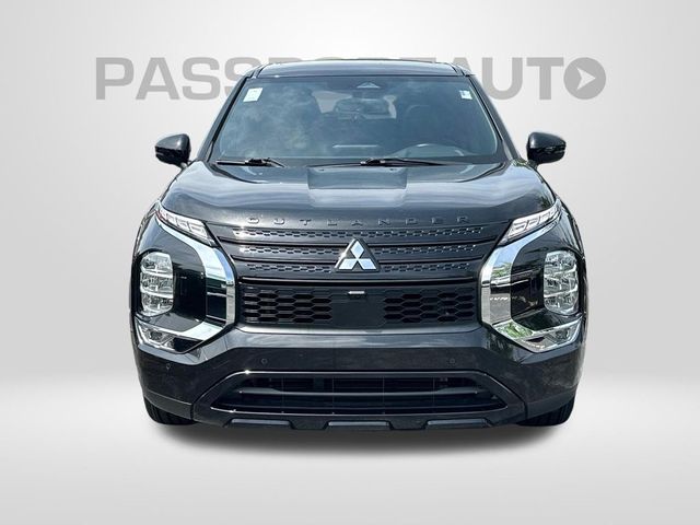 2022 Mitsubishi Outlander Black Edition