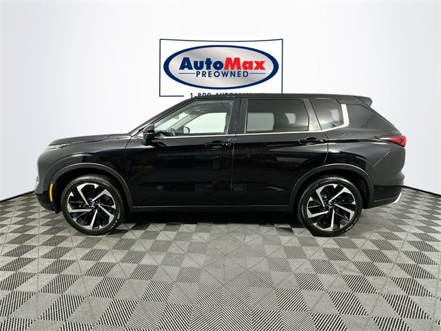 2022 Mitsubishi Outlander Black Edition