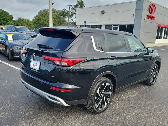 2022 Mitsubishi Outlander Black Edition