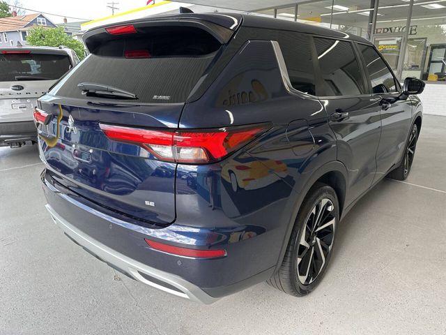 2022 Mitsubishi Outlander SE Launch Edition