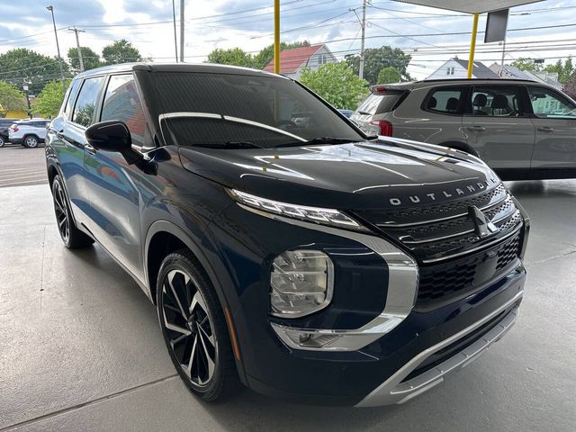 2022 Mitsubishi Outlander SE Launch Edition