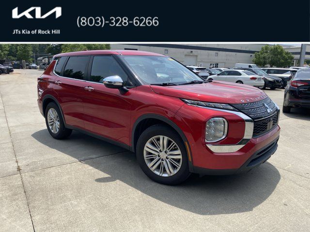 2022 Mitsubishi Outlander ES