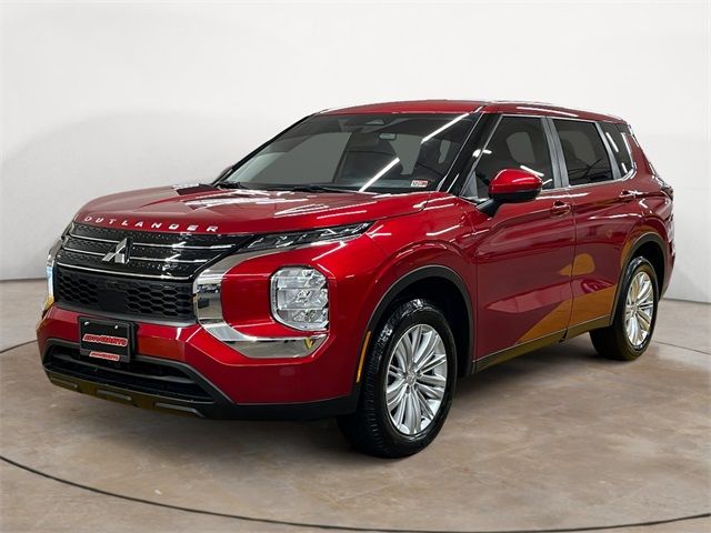 2022 Mitsubishi Outlander ES