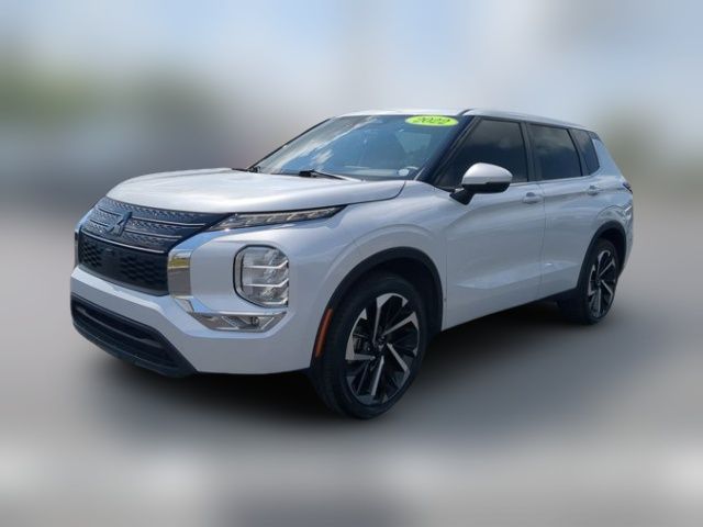 2022 Mitsubishi Outlander ES