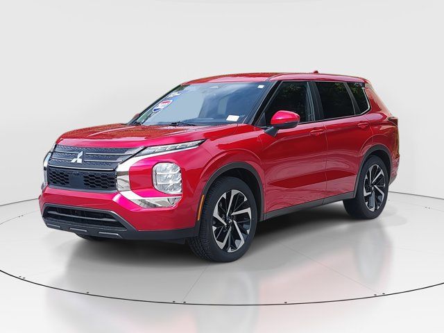 2022 Mitsubishi Outlander ES