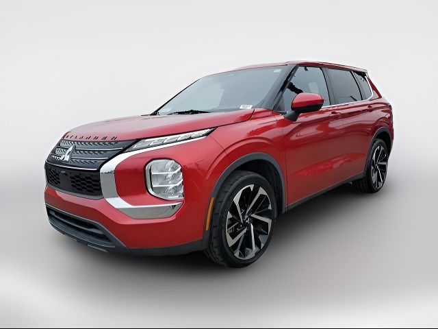 2022 Mitsubishi Outlander ES