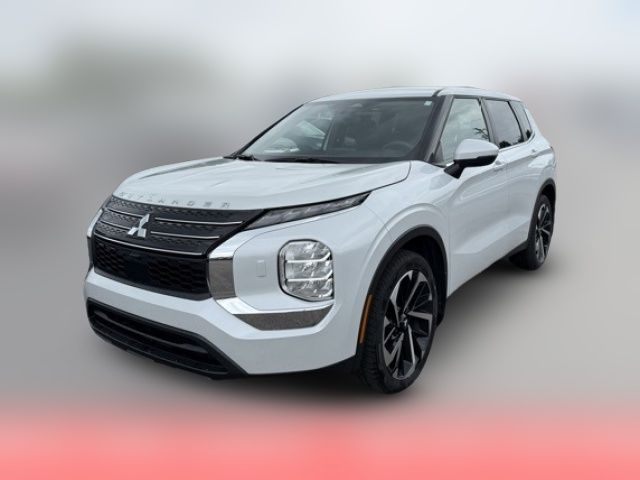 2022 Mitsubishi Outlander ES