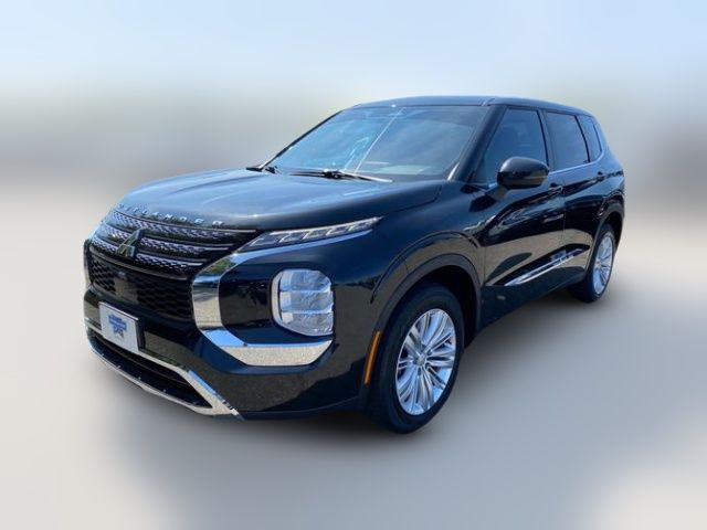 2022 Mitsubishi Outlander ES