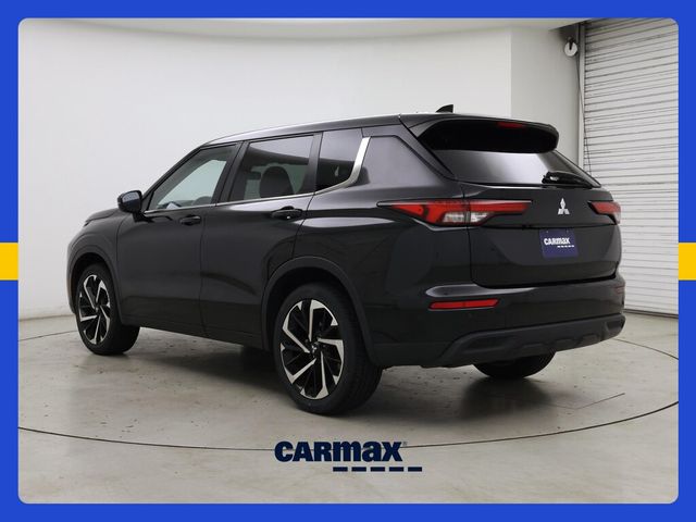 2022 Mitsubishi Outlander ES