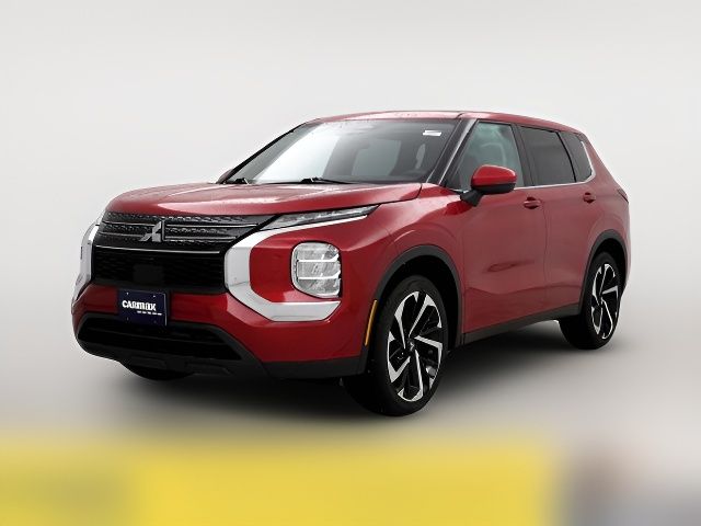 2022 Mitsubishi Outlander ES