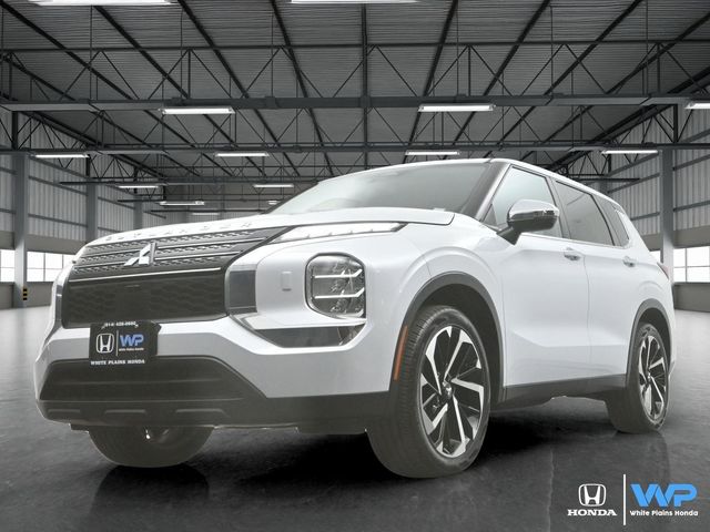 2022 Mitsubishi Outlander ES