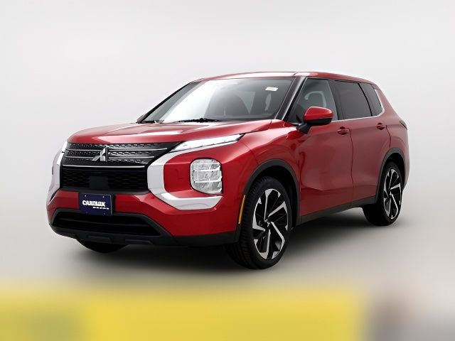 2022 Mitsubishi Outlander ES