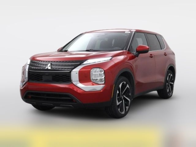 2022 Mitsubishi Outlander ES