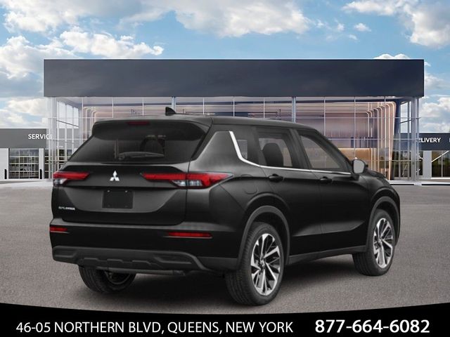 2022 Mitsubishi Outlander ES