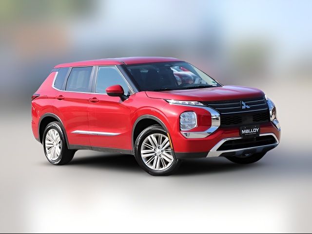 2022 Mitsubishi Outlander ES