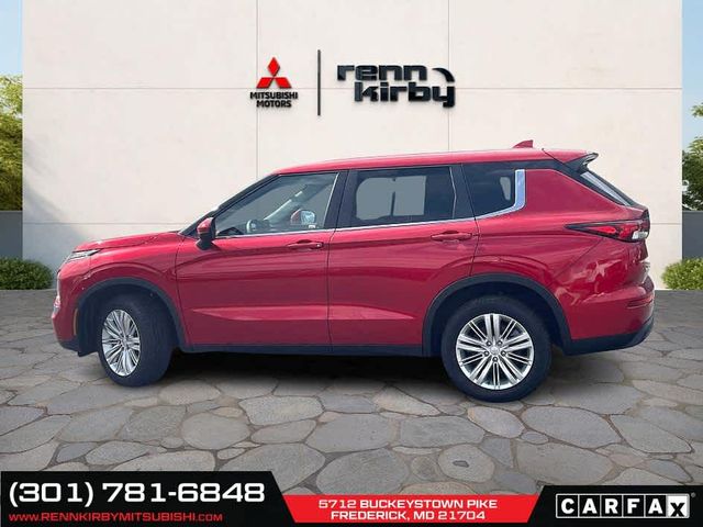 2022 Mitsubishi Outlander ES