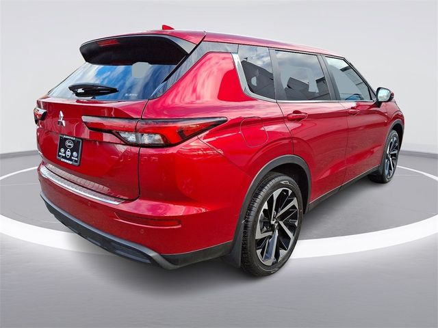 2022 Mitsubishi Outlander ES