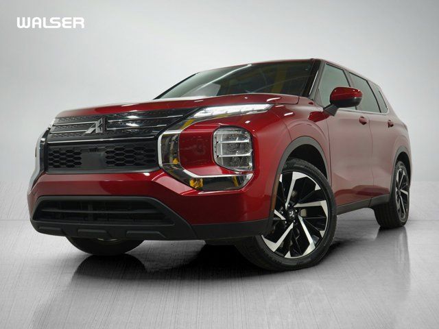 2022 Mitsubishi Outlander ES