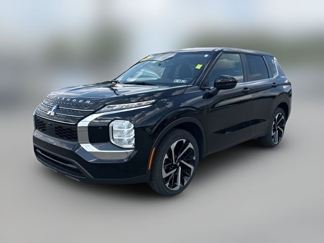 2022 Mitsubishi Outlander ES