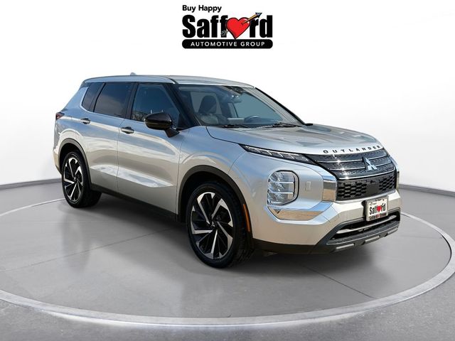 2022 Mitsubishi Outlander ES