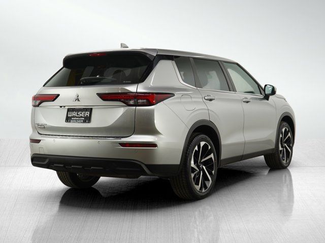 2022 Mitsubishi Outlander ES