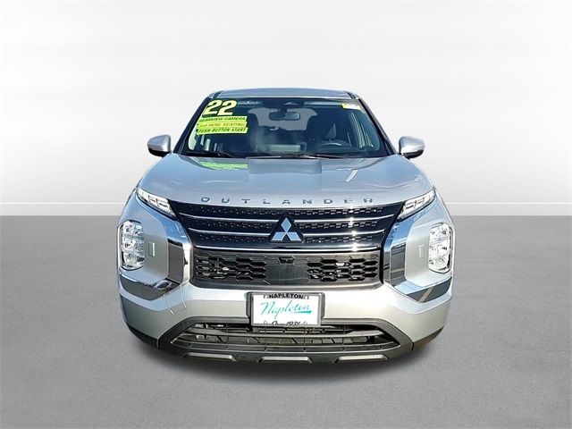 2022 Mitsubishi Outlander ES