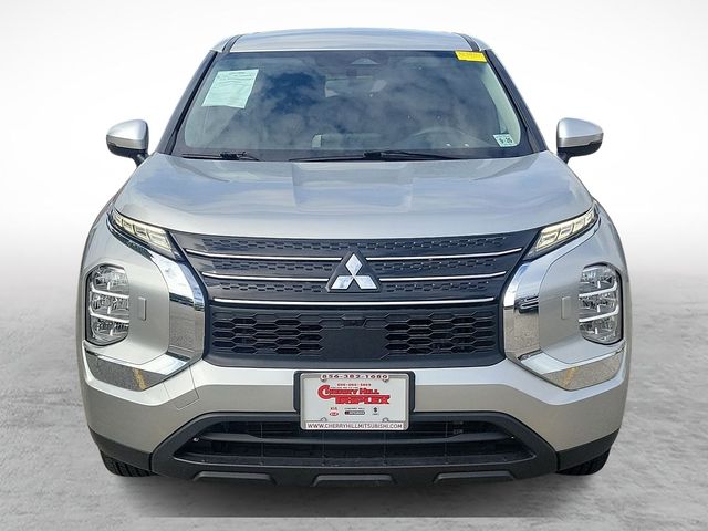 2022 Mitsubishi Outlander ES