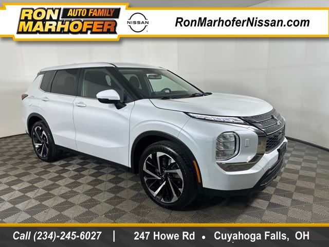 2022 Mitsubishi Outlander ES