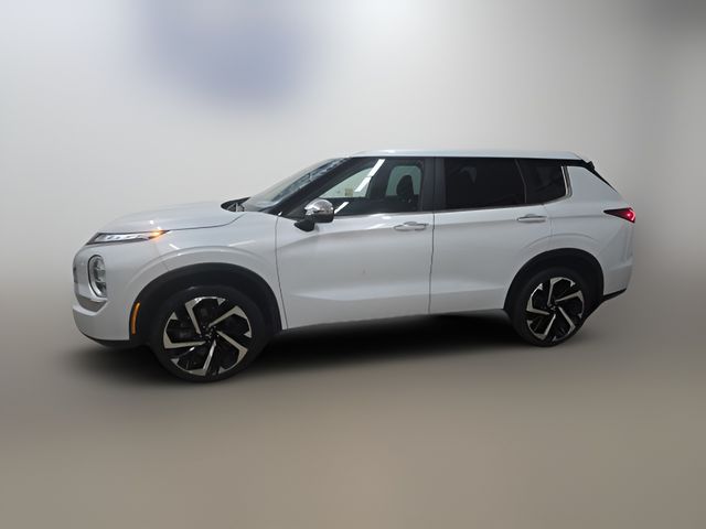 2022 Mitsubishi Outlander ES