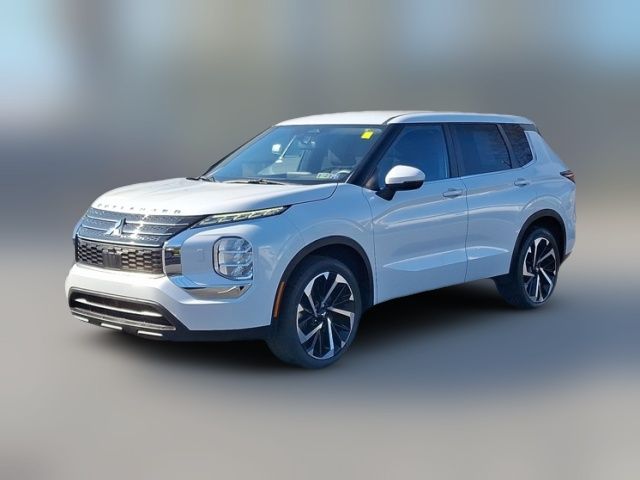 2022 Mitsubishi Outlander ES