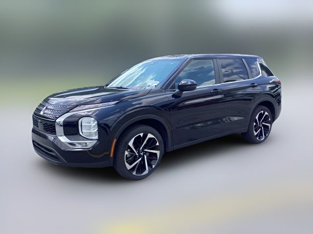 2022 Mitsubishi Outlander ES
