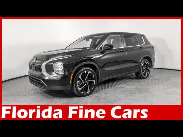 2022 Mitsubishi Outlander ES