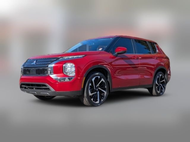 2022 Mitsubishi Outlander ES