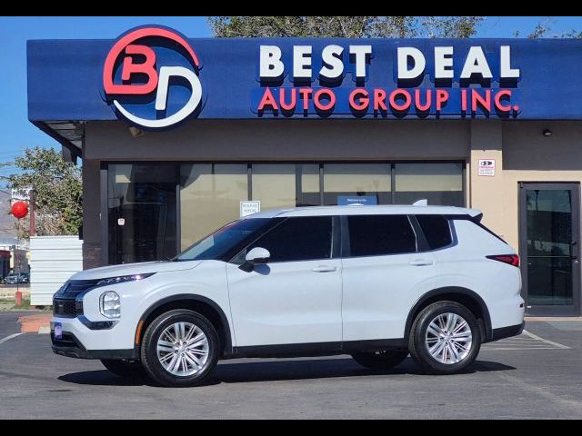 2022 Mitsubishi Outlander ES