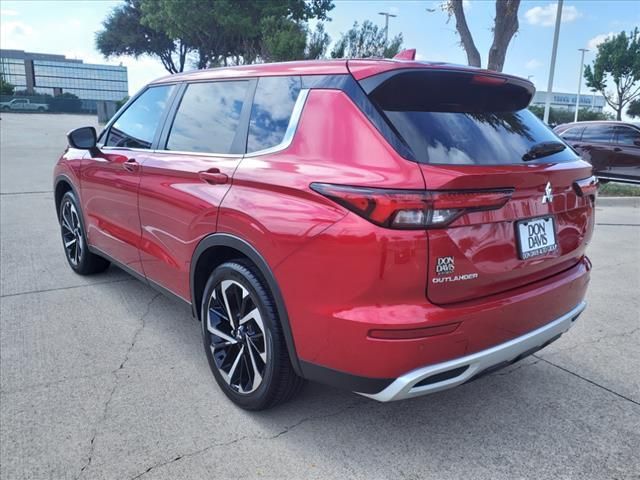 2022 Mitsubishi Outlander SE