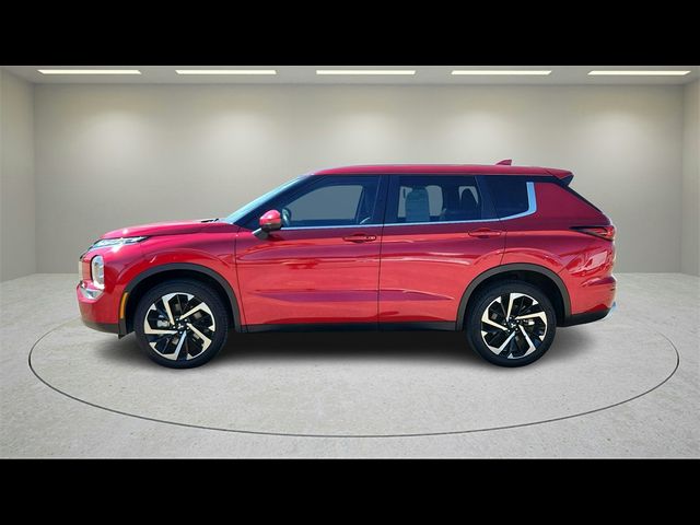 2022 Mitsubishi Outlander SE